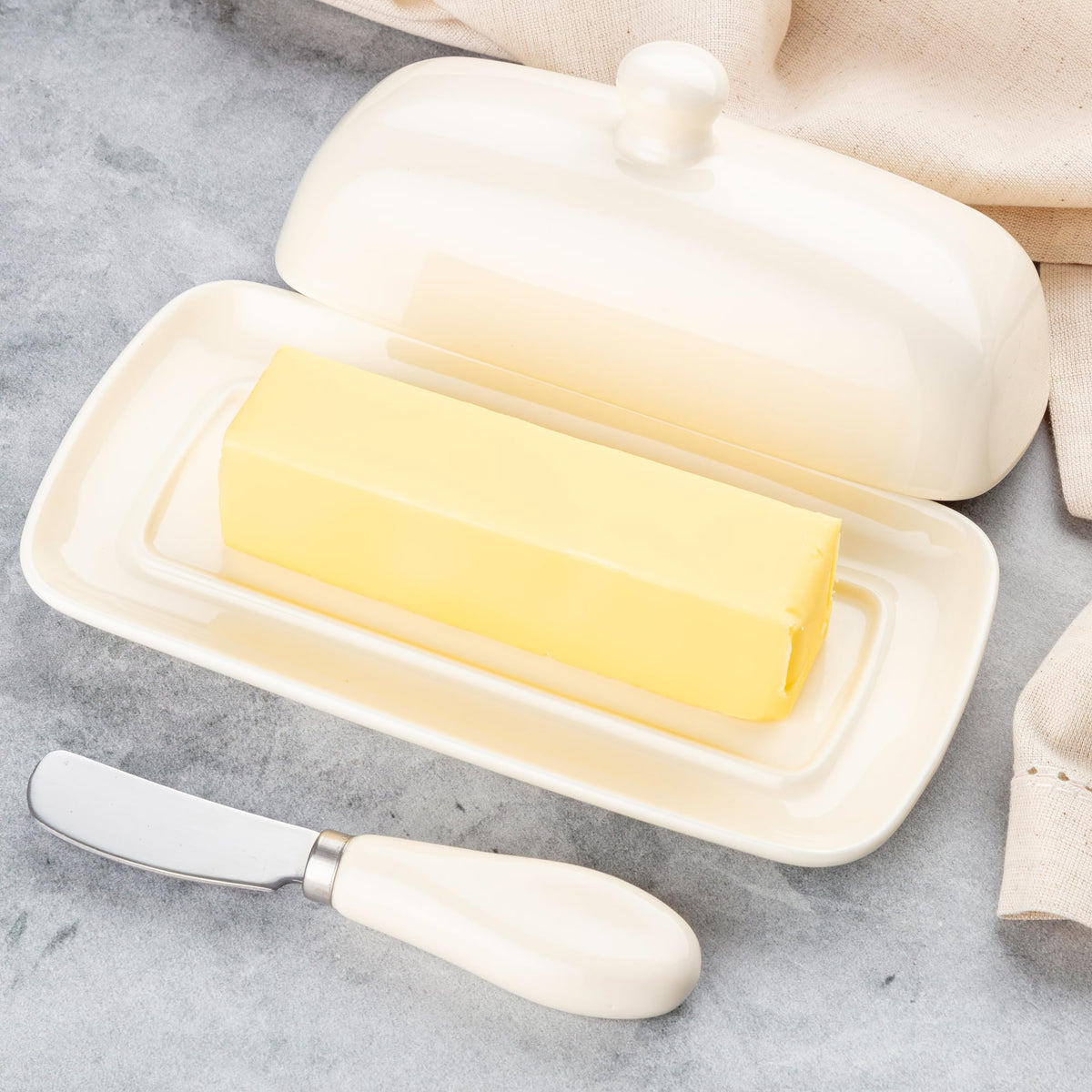 Zulay butter dish gift-ready for brunch hosts and family gatherings.