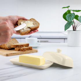 Zulay porcelain material emphasis on durable, microwave-safe construction.