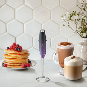 Zulay Kitchen cordless-portable-usage froths anywhere, anytime