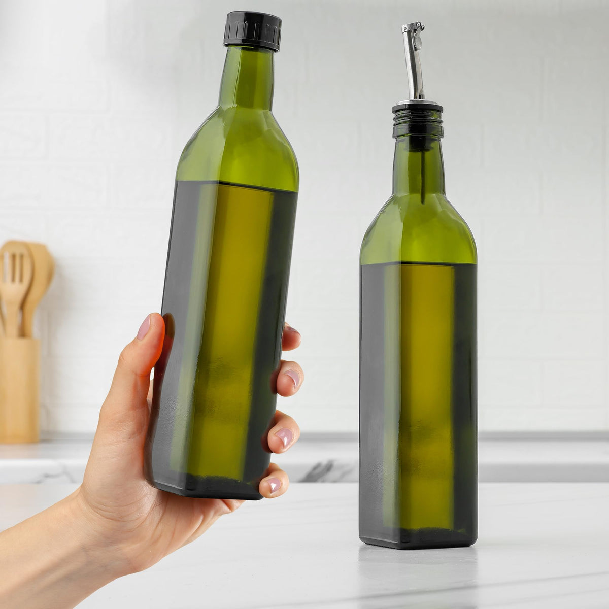 Zulay Kitchen airtight corks and caps for versatile oil storage
