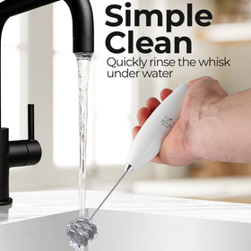 Zulay Kitchen frother cordless flexibility for frothing anywhere