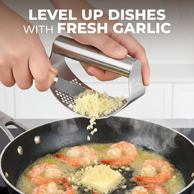 Zulay Kitchen rocker ergonomic arc handle provides comfortable control during pressing.