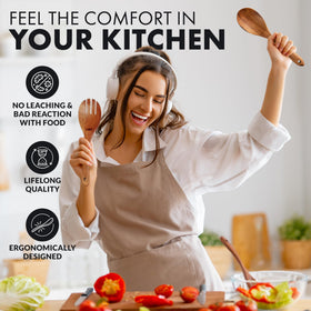 Zulay Kitchen teak utensils easy to clean with soap and water