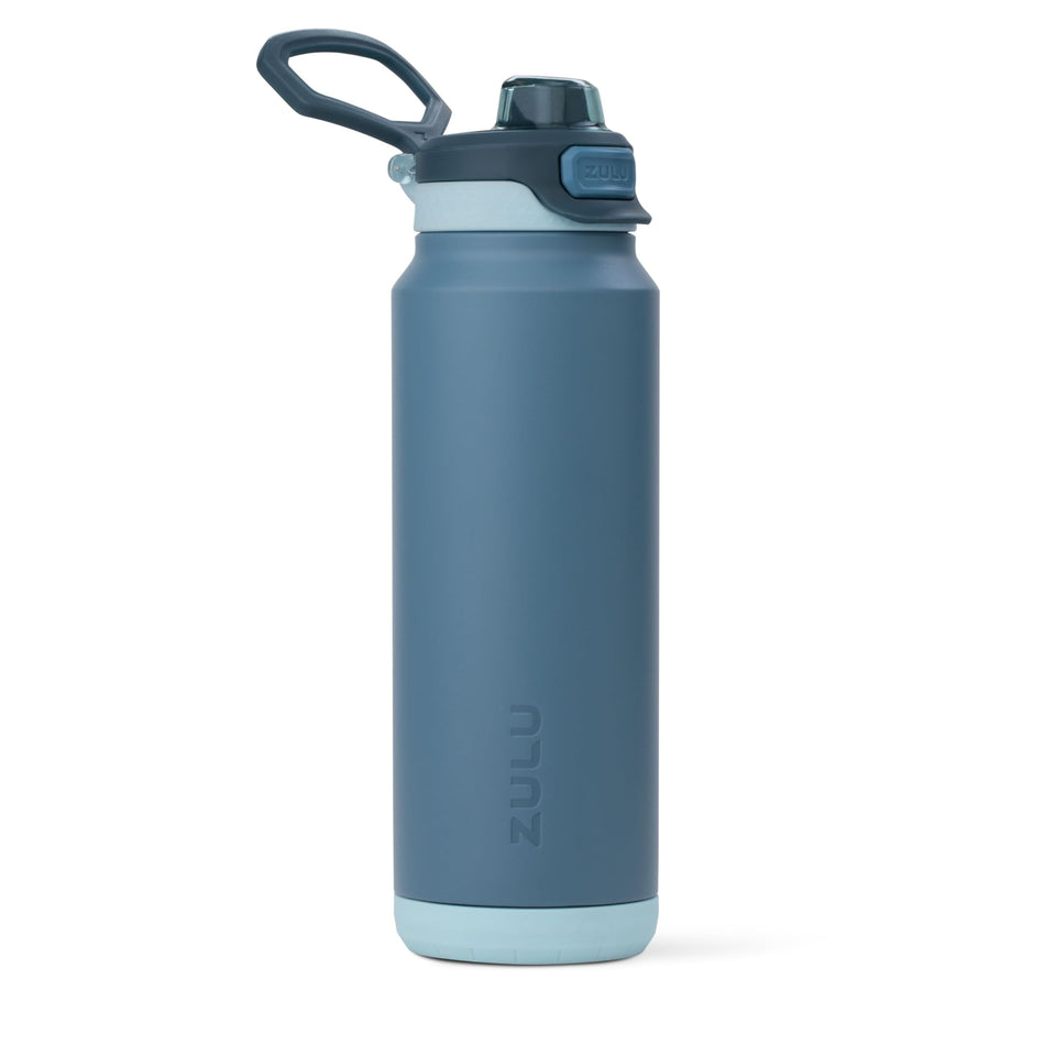 ZULU Powerfill Pro 32oz bottle with Quick Fill lid for on-the-go hydration.
