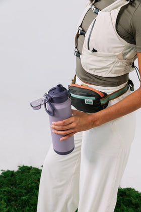 Powerfill Pro triple insulated bottle with copper lining keeps drinks cold for hours.