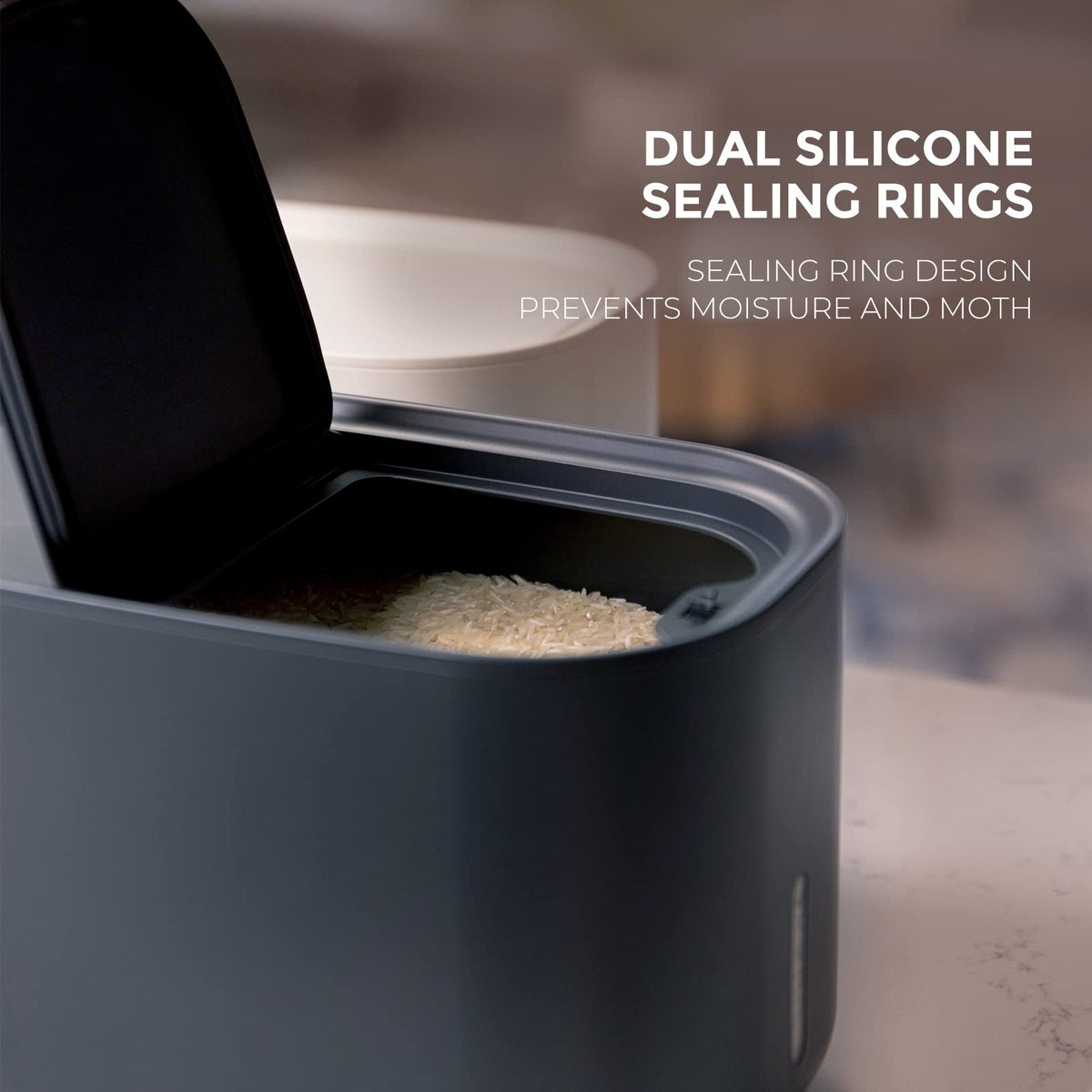 Zuutii container made of BPA-free PS for safe, odorless storage.