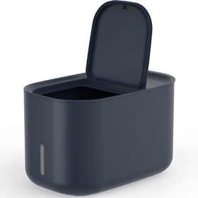 Zuutii Rice Storage Container with a dustproof lid keeps dry goods fresh and organized.