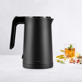 ZWILLING Enfinigy 1L double-wall kettle exterior stays cool to touch during use