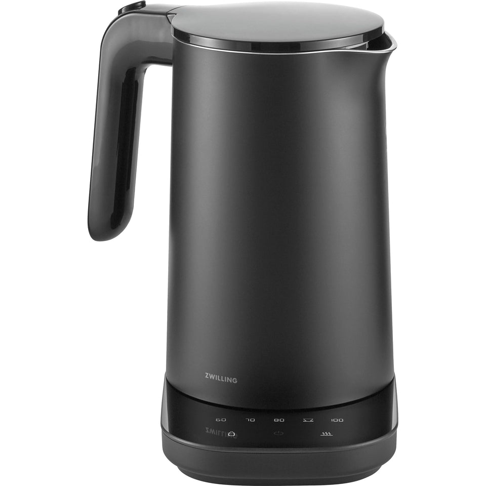 ZWILLING Enfinigy cool-touch exterior keeps hands safe during pouring