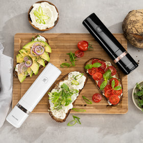 ZWILLING Enfinigy white mill with dial for fine to coarse grinds