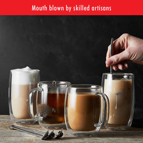 ZWILLING Sorrento Plus dishwasher-safe glass simplifies cleanup after gatherings.