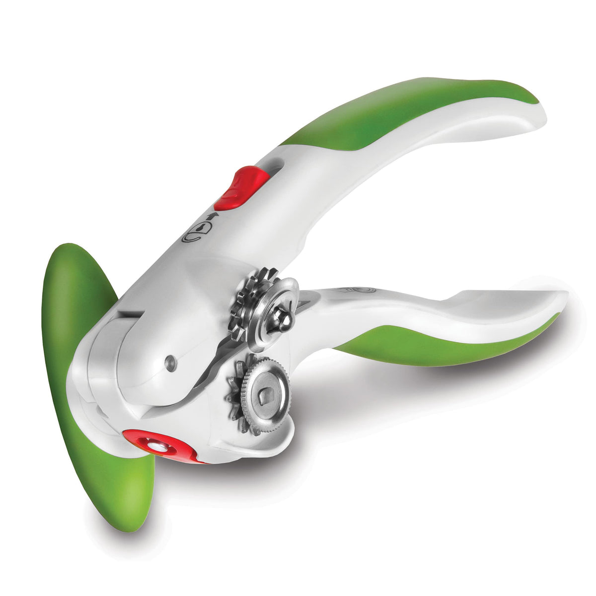 Zyliss Lock N' Lift delivers a clean edge with smooth, effortless cutting.