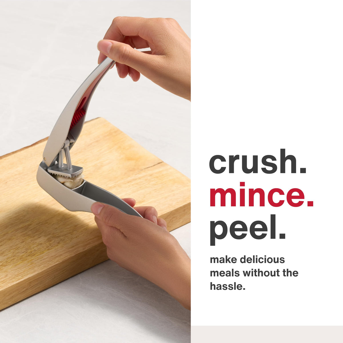 Zyliss Susi 4 garlic press angled-teeth design for skin removal.